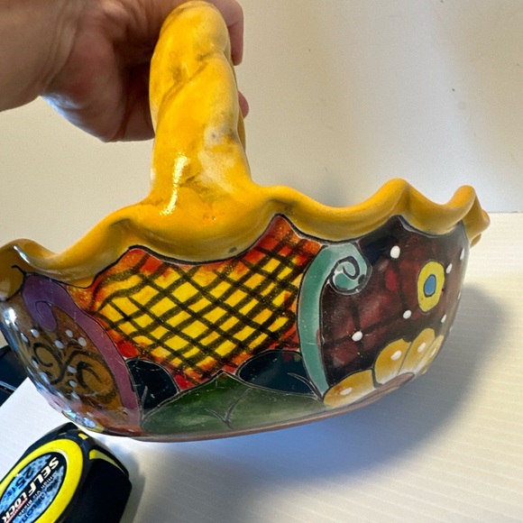 Mexican Talavera Basket Bowl Dish Handmade Folk Art Pottery 8 InHigh X 10” Wide - Picture 6 of 9
